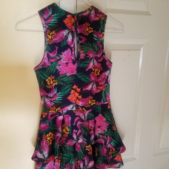 Romper - Picture 1 of 2